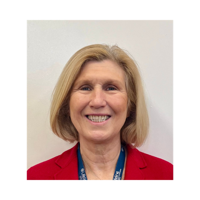 Headshot of Jeanette Svehla